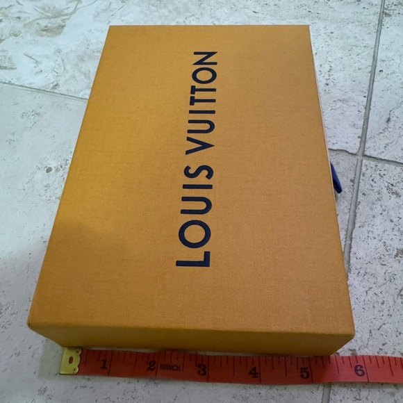 Louis Vuitton Wallet Box - Picture 2 of 4